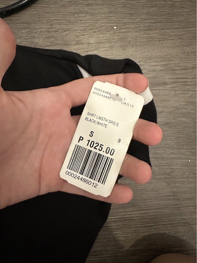 Forever 21 Bodycon Dress (Category: Dresses) located in Paranaque City. Submitted by celinegab (Listing ID 1466868074, Image 3). Description: small on tag but medium fit.