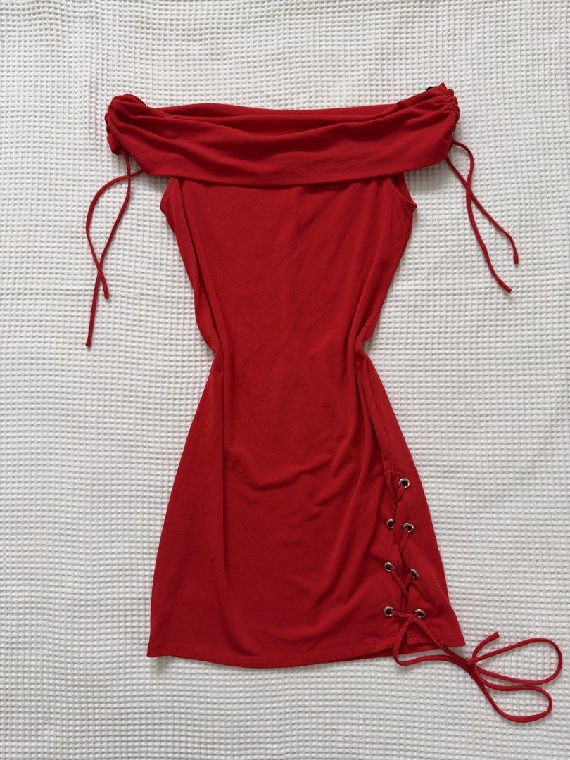 Forever 21 Red Off-Shoulder Mini Dress (Category: Dresses) located in Baguio. Submitted by blnxxx (Listing ID 1466965548, Image 1). Description: Lace-up side S on tag Adjustable side drawstrings and silver grommets with lace-up detail on the left hem.