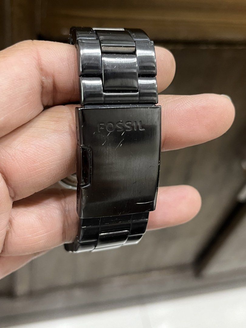 Fossil Automatic (Category: Men's Watches) located in Manila. Submitted by jeferrer (Listing ID 1466819024, Image 3). Description: .