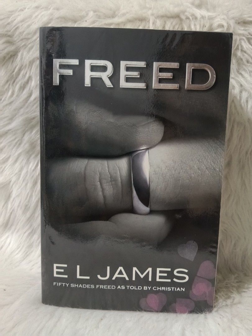 Freed POV by EL JAMES ( Paperback Preloved) (Category: Storybooks) located in Luna. Submitted by bookmine (Listing ID 1466926685, Image 1). Description: .