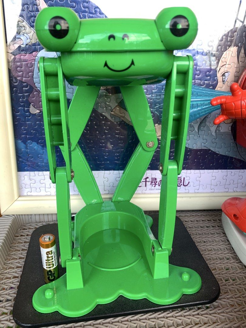 Frog Can Crusher Japan Made (Category: Vintage Collectibles) located in Manila. Submitted by macks_toys (Listing ID 1466854586, Image 1). Description: 📌You may send DM for your inquiries. ✨KINDLY CHECK EACH DETAILS✨ 🔳 From Japan/UK Surplus items 🔳 Discontinued and rare 🔳 Manage your expectations since it’s preloved and from Surplus Items 🔳 WYSIWYG ✨ Thank you! ✨.
