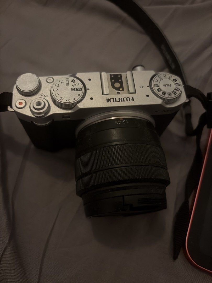Fuji X-M5 (Category: Other Gadgets) located in Makati City. Submitted by ara-2020 (Listing ID 1466781153, Image 1). Description: Fuji X-M5.