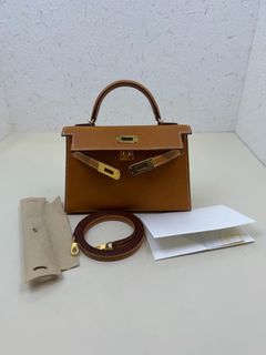 （分類：）位於 。 由 little_bee_hk 提交（商品編號 1466927122，圖片 1）。簡介： 。