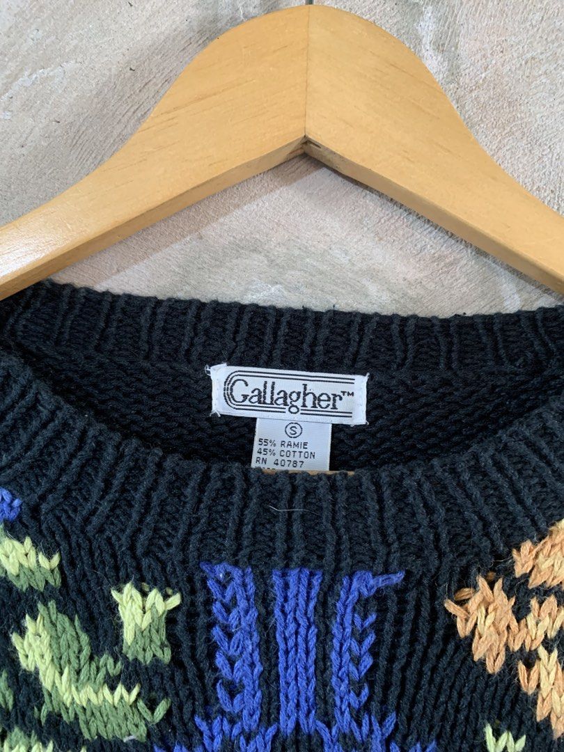 Gallagher knitted (Category: Activewear) located in Famy. Submitted by stuffxsogood. (Listing ID 1466855470, Image 3). Description: Gallagher knitted Small 21.5x26.5 Good as new.
