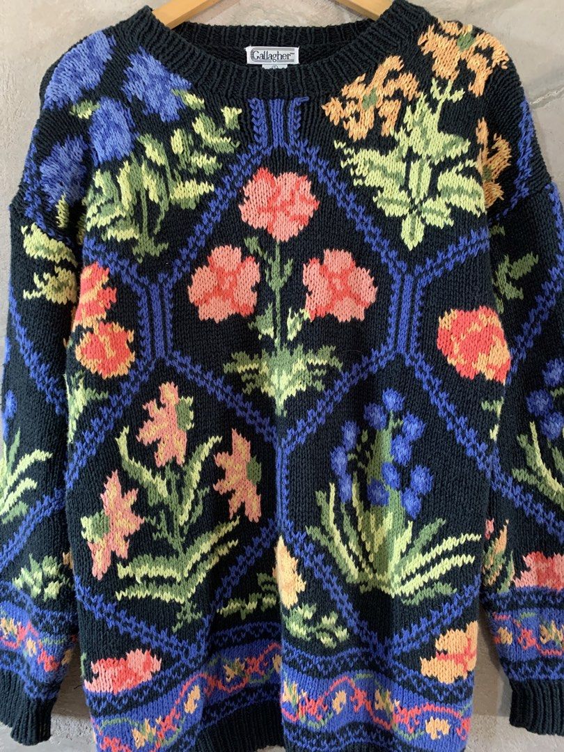 Gallagher knitted (Category: Activewear) located in Famy. Submitted by stuffxsogood. (Listing ID 1466855470, Image 2). Description: Gallagher knitted Small 21.5x26.5 Good as new.