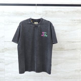 （分類：）位於 。 由 jovangrady 提交（商品編號 1466852320，圖片 1）。簡介： 。