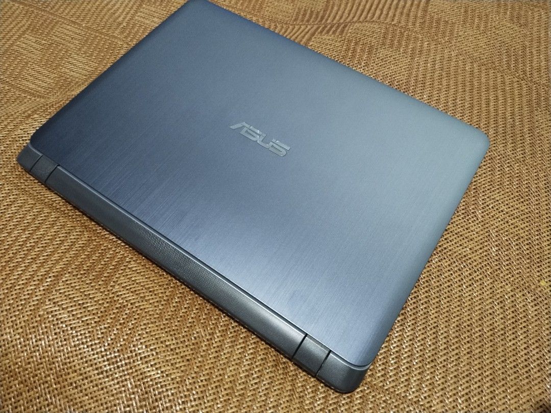 Gaming ASUS Laptop Intel Core i3 4GB RAM Windows 10 (Category: Laptops & Notebooks) located in San Juan City. Submitted by laptopnetbook (Listing ID 1466915663, Image 1). Description: - Brand: ASUS Laptop 8thgen - OS: Windows 10 Home Single Language - Processor: Intel Core i3-8130U 8thgen (2.20GHz) - Memory: 4GB RAM - Graphics: Intel UHD Graphics 620 video card Nvidia mx110 2gb dedicated total graphics 4gb 1week service warranty contact number 09