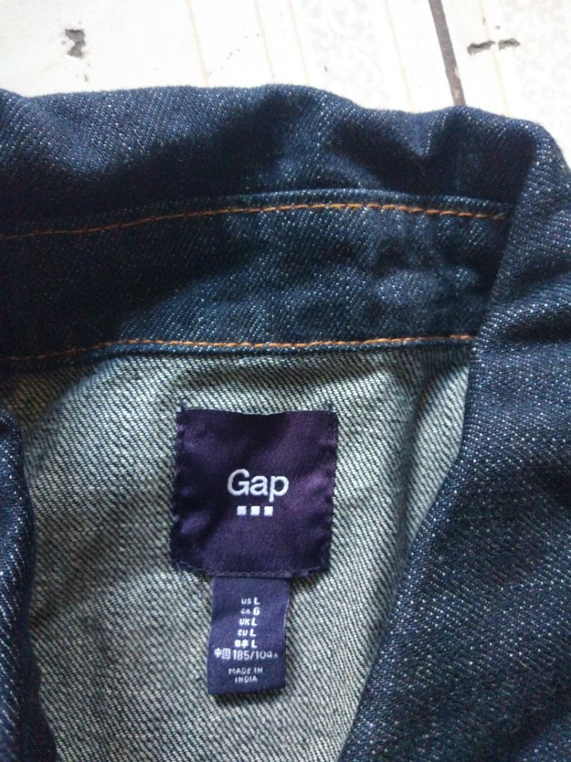Gap Denim Jacket L (Category: Coats, Jackets and Outerwear) located in Pasay City. Submitted by denimdude.ph (Listing ID 1466841609, Image 3). Description: .