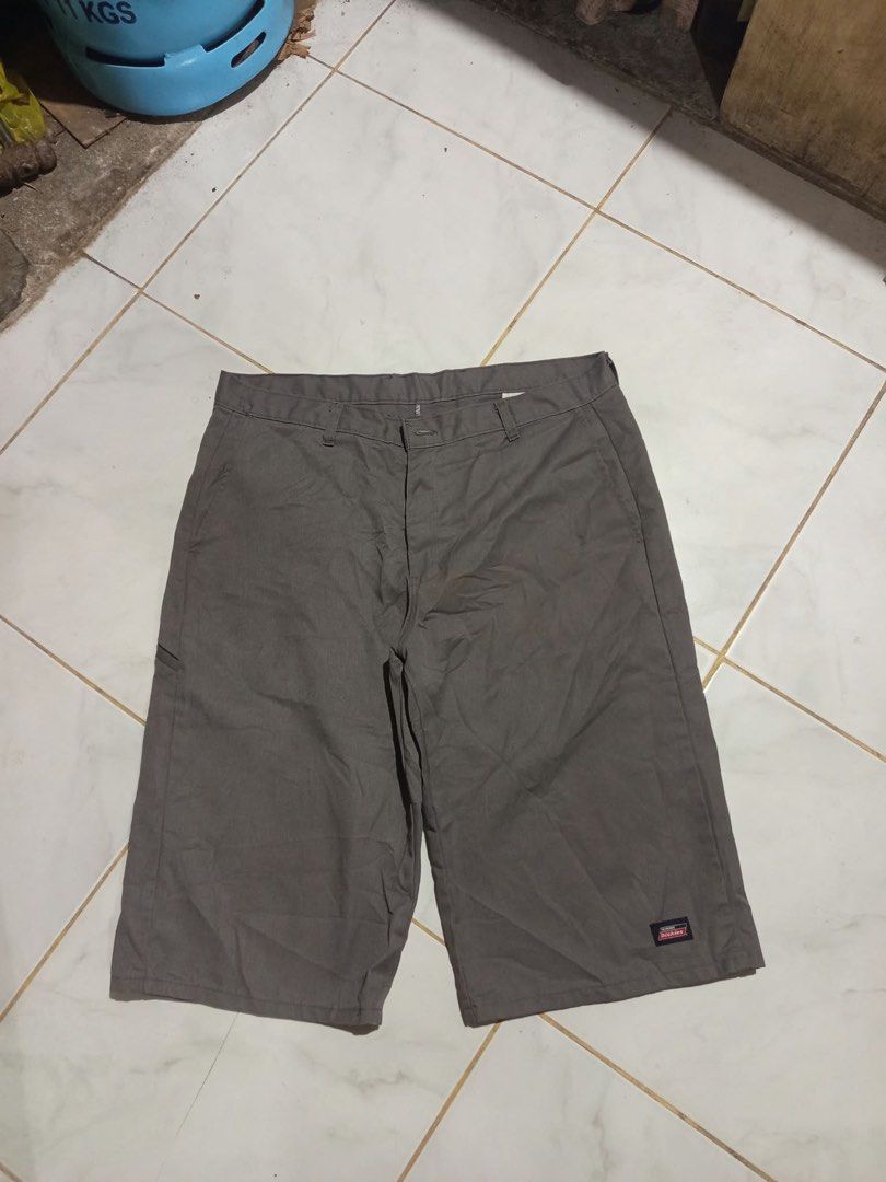 Genuine Dickies Long Short (Category: Shorts) located in Tacloban City. Submitted by thrift.o.thrift (Listing ID 1466877439, Image 2). Description: 36x27 Dimesions As new condition .