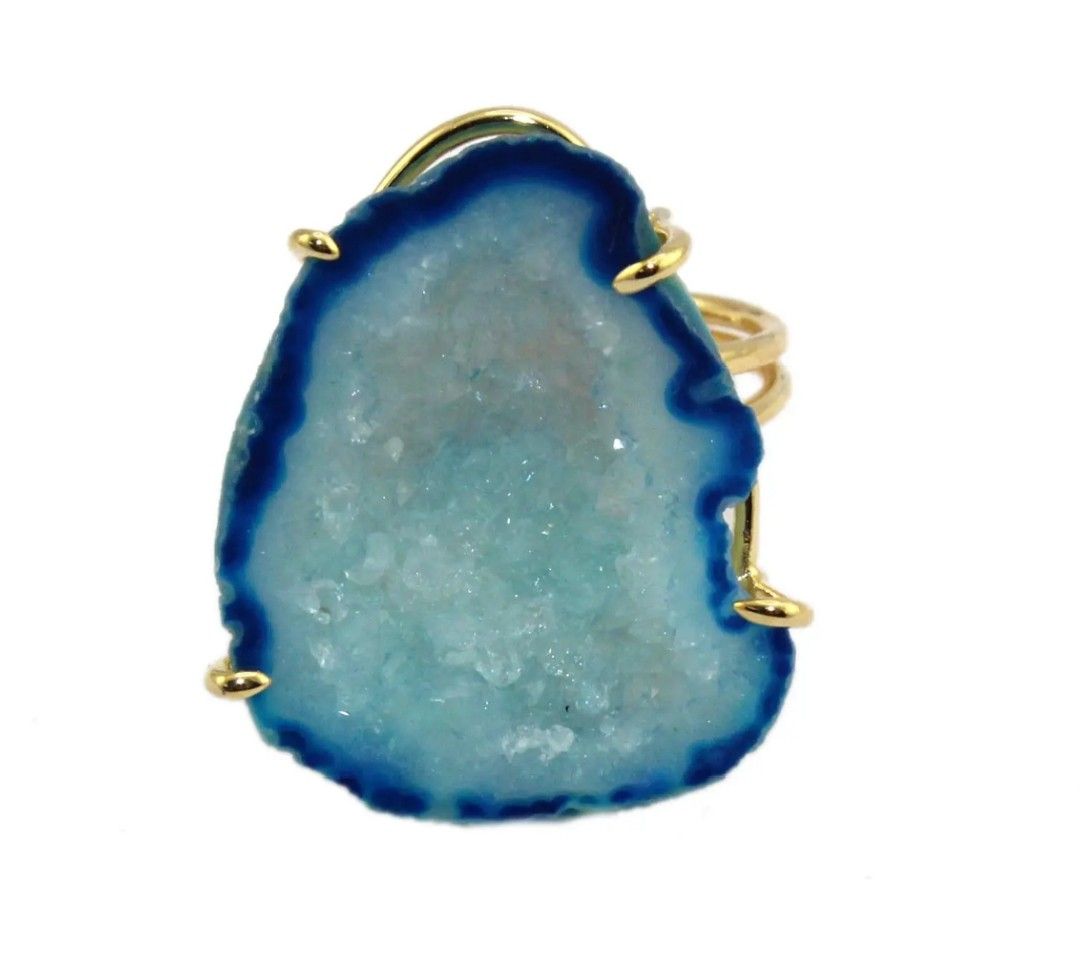 Geode ring (Category: Rings) located in Rizal. Submitted by quickshark.aa27d2 (Listing ID 1466965310, Image 1). Description: Real Aqua Agate Geode. Will ship from India. Hardware is electroplated brass..