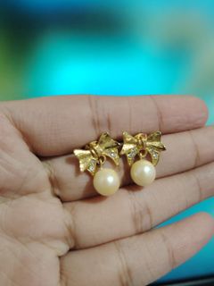 (Category: ) located in . Submitted by cherishedfinds (Listing ID 1466893053, Image 1). Description: .