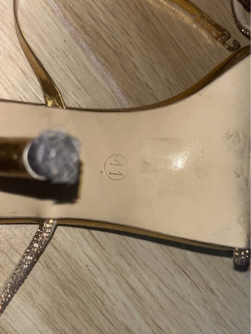 Gold Heels (Category: Heels) located in Manila. Submitted by poison.honey (Listing ID 1466827328, Image 3). Description: • Only worn twice •Very comfortable •Size 41 (9/10) original prince ₱900.