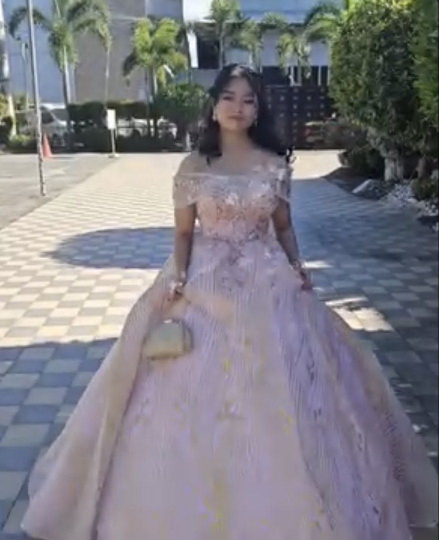 Gown for Debut or JS Prom (Category: Evening dresses & gowns) located in Baliuag. Submitted by raqvilla (Listing ID 1466782293, Image 1). Description: Long gown for Debut or JS Prom. Used only once. Original price was P15,000, now only P5000. Petticoat included.