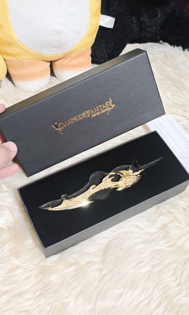 GRANBLUE FANTASY MINI SWORD (Category: Other Merchandise) located in Manila. Submitted by yourfavoritethings7 (Listing ID 1466926130, Image 1). Description: Stock: 2 pcs.