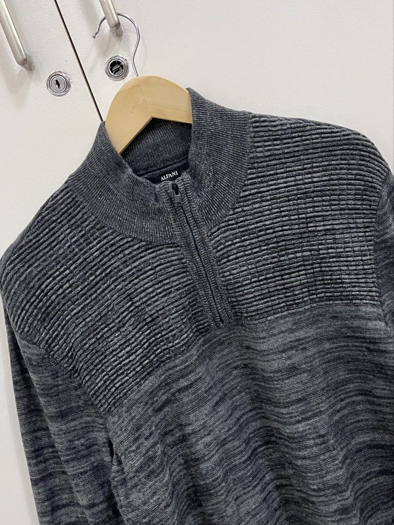 Grey Quarter Zip Sweater Size Medium (Category: Coats, Jackets and Outerwear) located in Cavite. Submitted by vanity_isme (Listing ID 1466899841, Image 3). Description: - Gray Quarter zip sweater - Size: Medium (Dimes 20x28) - Material: 100% cotton - Features: Ribbed texture on upper chest and shoulders, stand-up collar with metal zipper, ribbed cuffs and hem.