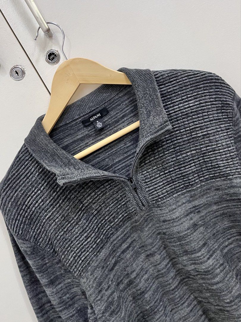 Grey Quarter Zip Sweater Size Medium (Category: Coats, Jackets and Outerwear) located in Cavite. Submitted by vanity_isme (Listing ID 1466899841, Image 2). Description: - Gray Quarter zip sweater - Size: Medium (Dimes 20x28) - Material: 100% cotton - Features: Ribbed texture on upper chest and shoulders, stand-up collar with metal zipper, ribbed cuffs and hem.
