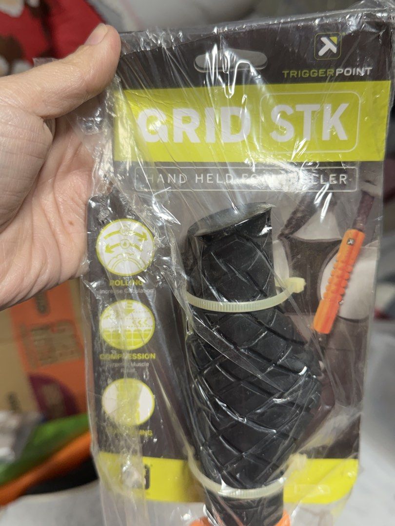 GRID HANDHELD FOAM ROLLER (Category: Massage Devices) located in Sablan. Submitted by gongonshelley12 (Listing ID 1466931743, Image 2). Description: 450 only GRID HANDHELD FOAM ROLLER 👉🏻promotes blood flow 👉🏻muscle relief 👉🏻increase circulation BRAND NEW.