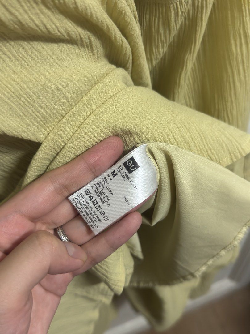 GU Tiered Maxi Skirt M Beige (Category: Skirts) located in Manila. Submitted by rfsdeclutteringggggg (Listing ID 1466923245, Image 3). Description: .