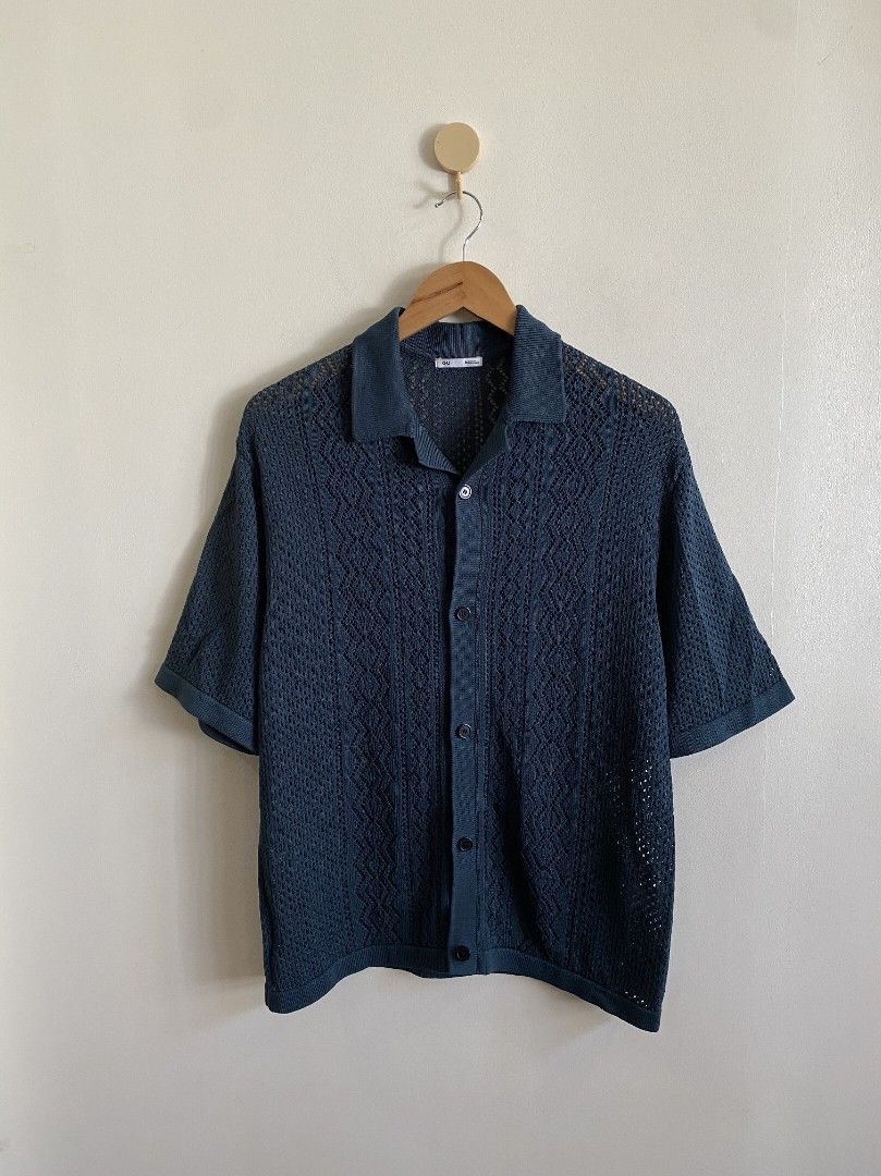 GU Washable Mesh Knitted Shirt (Category: Tshirts & Polo Shirts ) located in Abucay. Submitted by jamesnike21 (Listing ID 1466862072, Image 3). Description: 📌GU Mesh Knitted Shirt 📌excellent condition 📌size med on tag 📌width 21' 📌length 26' 📌Slightly wrinkled due to storage 👍 📌The color of the product may differ from actual color depending on the type, condition of the display, surrounding light and other factors. 👍 📌For negotiations, s