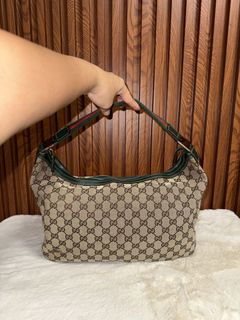 (Category: ) located in . Submitted by luxshoppe88 (Listing ID 1466873475, Image 1). Description: .