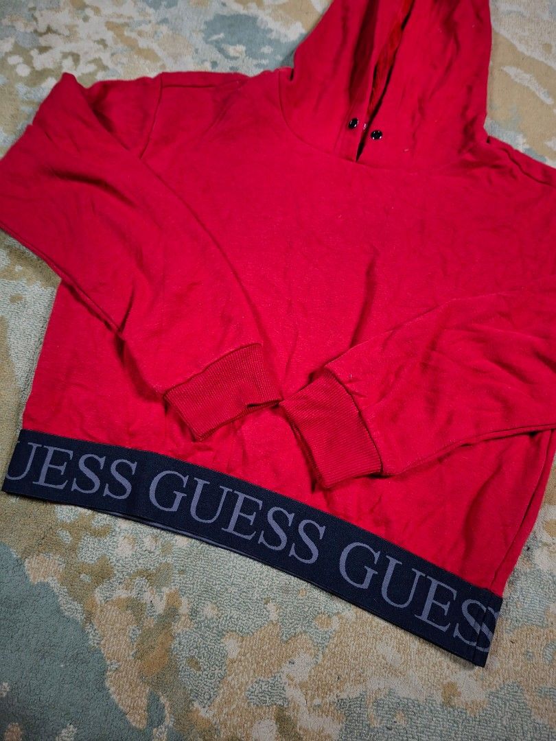 Guess cropped hoodie (Category: Coats, Jackets and Outerwear) located in Tagaytay City. Submitted by joselito_acosta (Listing ID 1466950969, Image 3). Description: Guess cropped hoodie In excellent condition Issue: missing hood lace 9.5/10 color rate Medium on tag 19"×28.5 Mine: 350 +shipping fee only Location:tagaytay Dm to purchase 📩 📩 📩.