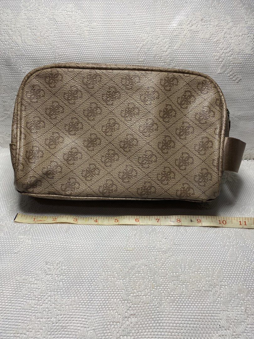 Guess vanity pouch (Category: Purses & Pouches) located in Angeles City. Submitted by noagrace (Listing ID 1466785199, Image 2). Description: Authentic Guess toiletry kit/beauty case/ cosmetic pouch. Good as new P450.