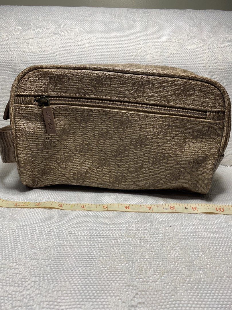 Guess vanity pouch (Category: Purses & Pouches) located in Angeles City. Submitted by noagrace (Listing ID 1466785199, Image 1). Description: Authentic Guess toiletry kit/beauty case/ cosmetic pouch. Good as new P450.