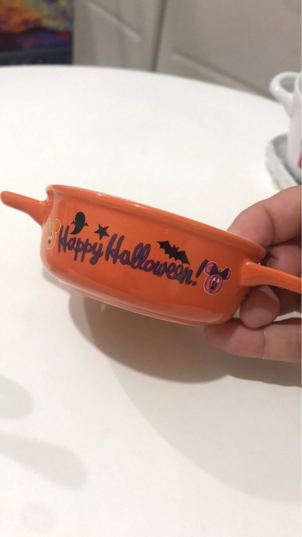 Haloween Disney resort (Category: Vintage Collectibles) located in Balete No 2. Submitted by troyesybang (Listing ID 1466797853, Image 3). Description: Japan exclusive Nonissue like sa new pa.