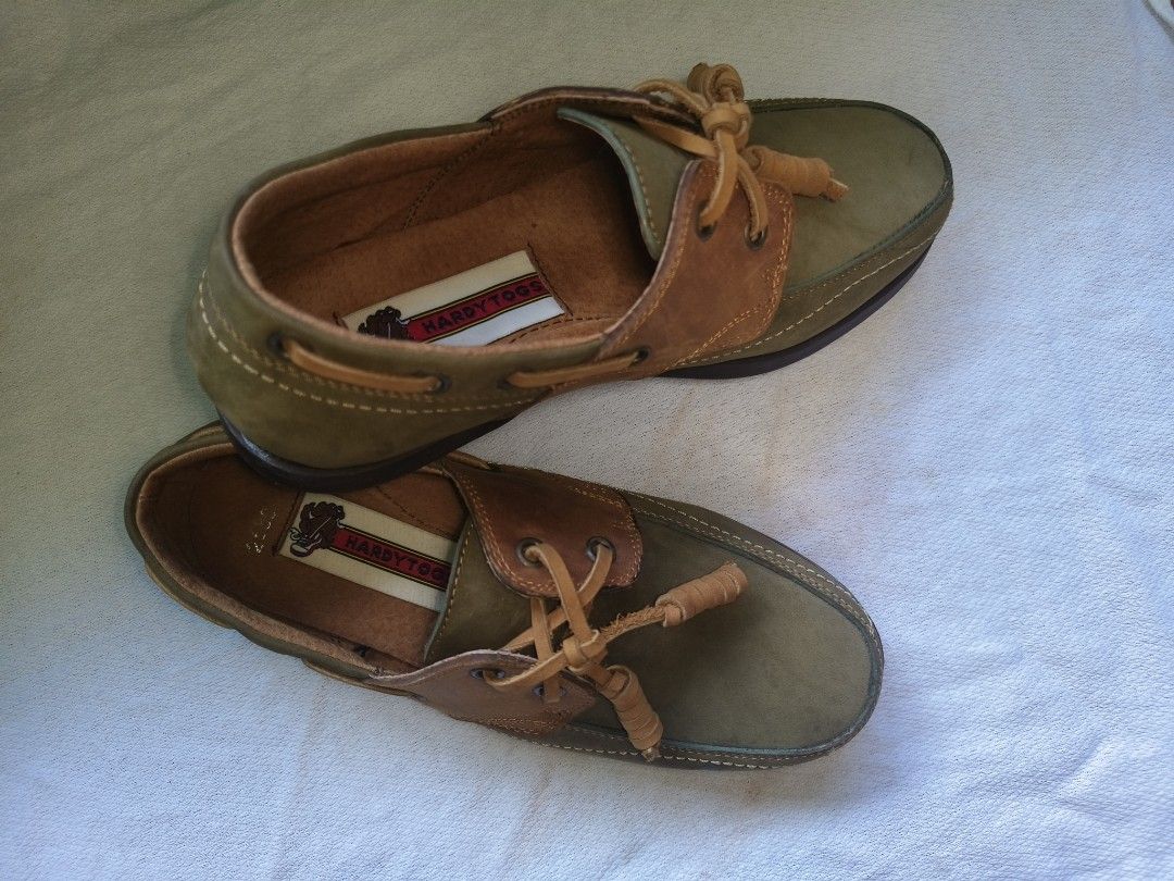 Hardytogs Boat Shoes / Deck Shoes (Category: Babies & Kids Fashion) located in Manila. Submitted by prelovedpicks_ph (Listing ID 1466805856, Image 2). Description: Details: Classic earth-tone leather boat shoes with comfortable inner lining and stylish lace details. Durable and versatile for casual wear..