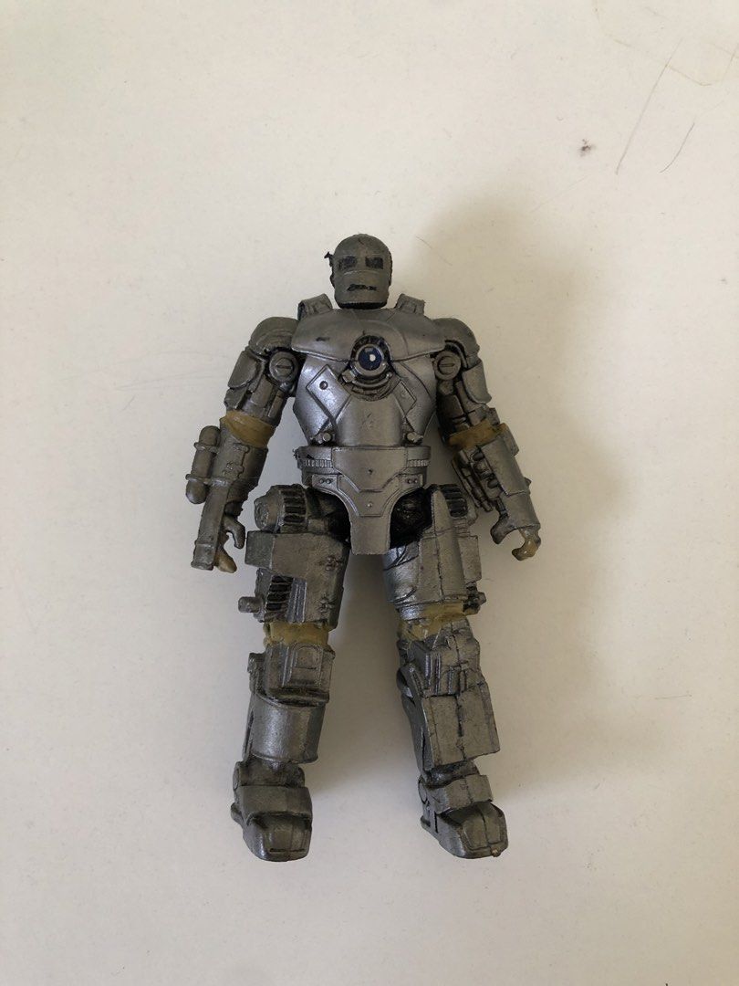 Hasbro Marvel Iron Man Mark 1 3.75 Inch Figure (Category: Figurines & Statues) located in Manila. Submitted by picklerick_collects (Listing ID 1466836439, Image 1). Description: .