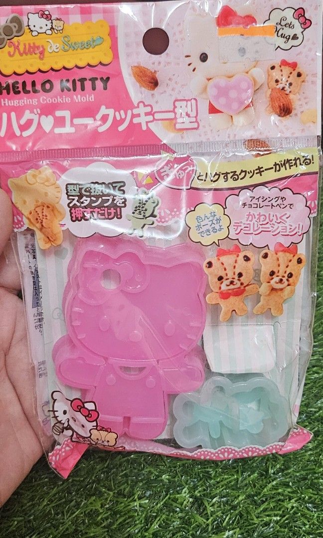 Hello kitty sanrio cookie cutter (Category: Homemade Bakes) located in Umingan. Submitted by liezelsona48963 (Listing ID 1466862127, Image 2). Description: bnew sanrio hello kitty cookie cutter mop gcash.