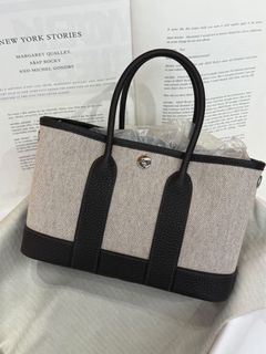（分類：）位於 。 由 santini_luxury 提交（商品編號 1466808972，圖片 1）。簡介： 。