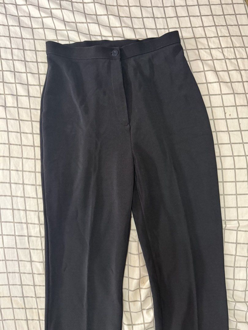 high-waisted straight-leg trousers (Category: Other Bottoms) located in Quezon City. Submitted by pinkystrends.co (Listing ID 1466844453, Image 2). Description: .