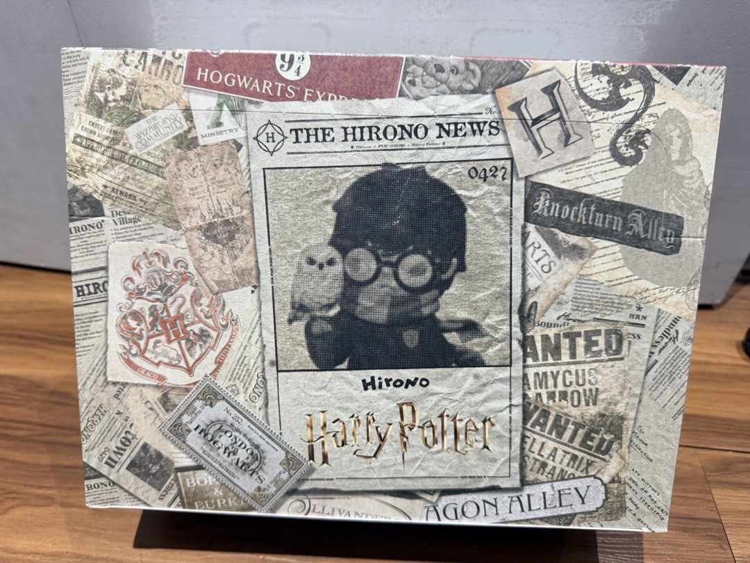 Hirono x Harry potter series (Category: Designer & Blind Box Toys) located in Pasig City. Submitted by daph29 (Listing ID 1466884947, Image 1). Description: Sealed set.