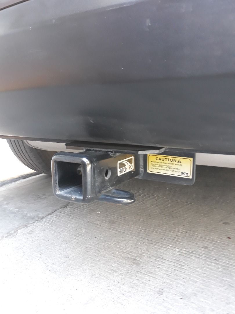 HITCH FOR SALE (Category: Mufflers and Exhaust Parts and Accessories) located in Manila. Submitted by reckocamp11574 (Listing ID 1466928778, Image 2). Description: Hitch formerly installed in Hyundai Tucson.