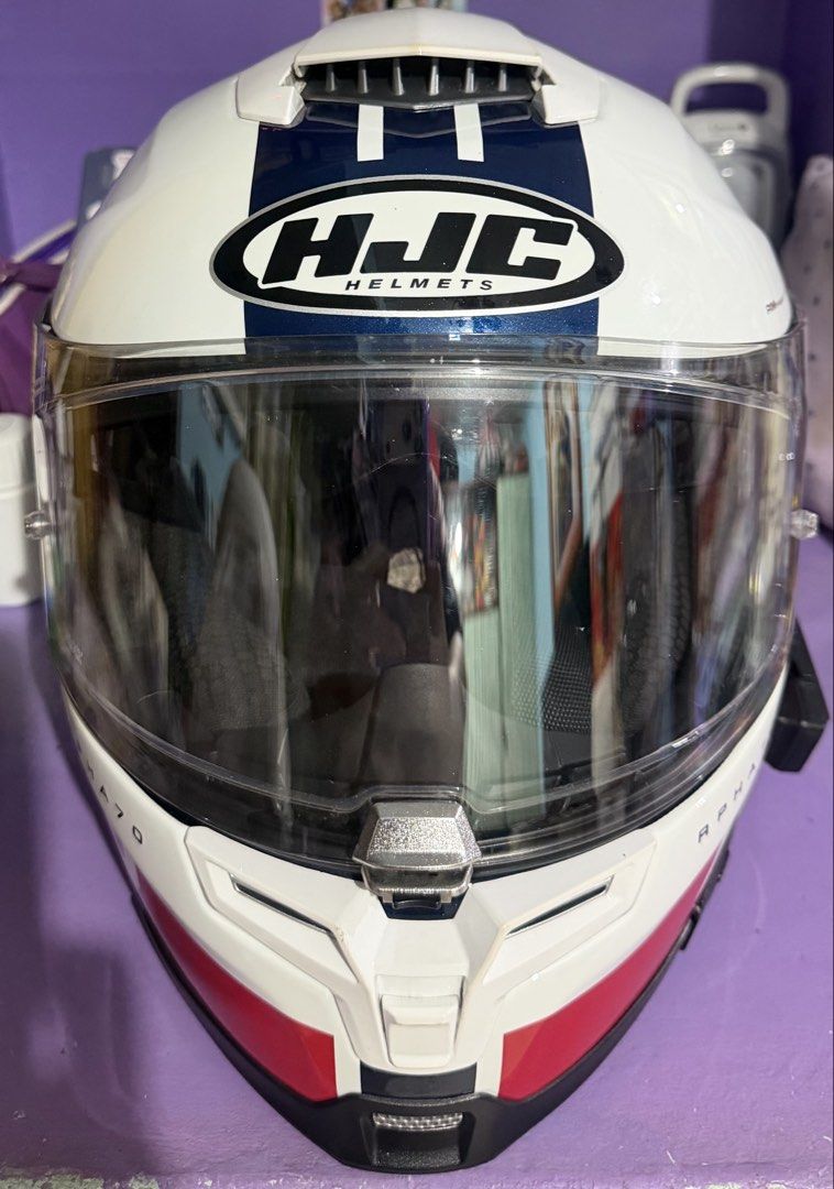 HJC RPHA 70 full-face with Fredcon FX Pro (Category: Helmets and other Riding Gears) located in Manila. Submitted by medolyyy (Listing ID 1466910961, Image 1). Description: Brand is HJC Price is negotiable.