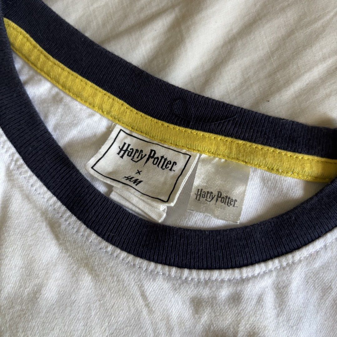 H&M Harry Potter Printed Longsleeve Top (Category: Babies & Kids Fashion) located in Binan City. Submitted by myprelovedhaul (Listing ID 1466787174, Image 2). Description: - 16 inch width | length 22 - no when worn photos! - last price posted! - please message only if sure buyer! - limited replies only. - Available unless mark as sold. - Ship via j&t or lalamove for same day. -Mode of payment: Gcash 📍Biñan Laguna .