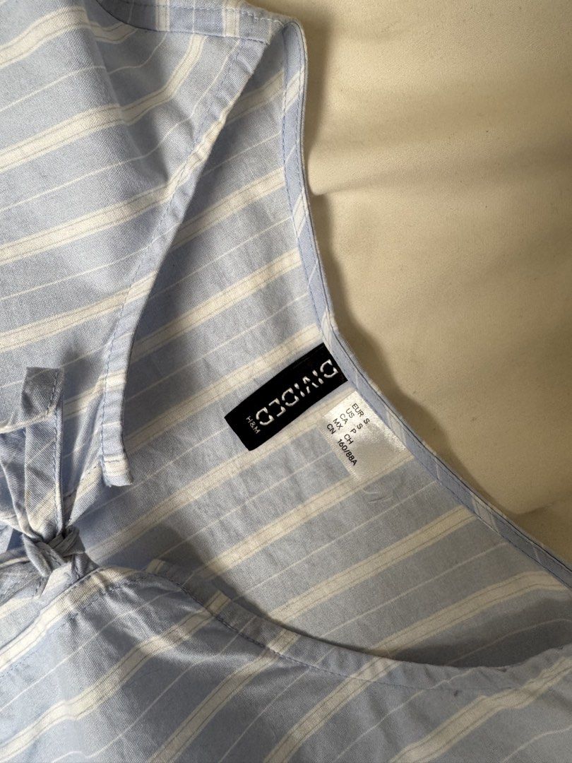 H&M Poplin Top (Category: Blouses) located in Davao. Submitted by charmisokay (Listing ID 1466803700, Image 3). Description: location: Metro Manila, Taft Avenue mop: G-cash or BDO mod: J&T or Lalamove.