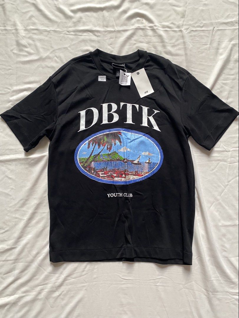 H&M shirt 2 (Category: Tshirts & Polo Shirts ) located in Davao. Submitted by gathrd.kloset (Listing ID 1466784221, Image 1). Description: .