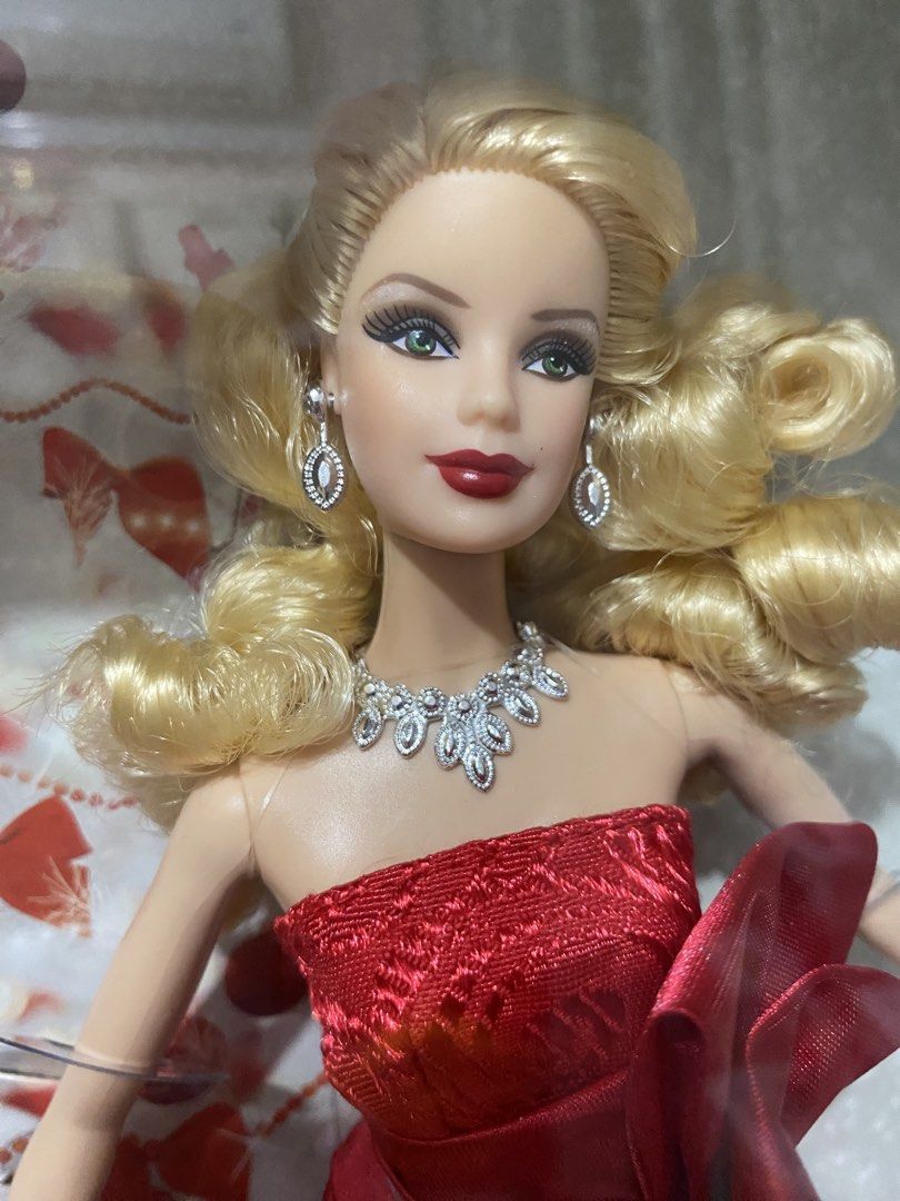 Holiday Barbie (Category: Kids Toys) located in Las Pinas. Submitted by sherylandmargaux (Listing ID 1466925292, Image 3). Description: .