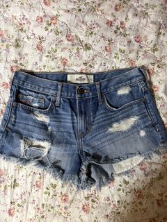 (Category: ) located in . Submitted by herellas0504 (Listing ID 1466903256, Image 1). Description: .
