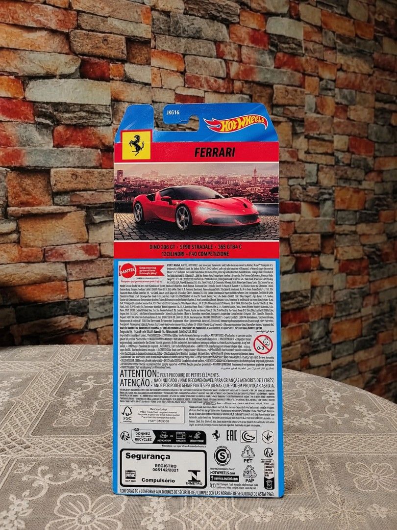 Hot Wheels Ferrari 5-Car Pack Diecast Set (Category: Vehicle & Diecast Models) located in Caloocan City. Submitted by toystv (Listing ID 1466831177, Image 2). Description: Hot Wheels Ferrari 5-pack special edition diecast set. Includes Dino 206 GT, SF90 Stradale, 365 GTB4 C, 12Cilindri, and F40 Competizione. Vibrant red finishes across all models with authentic racing details, badges, and wheels. Unopened packaging in pristine display condition. 