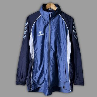 (Category: ) located in . Submitted by hype_thrifts (Listing ID 1466862333, Image 1). Description: .