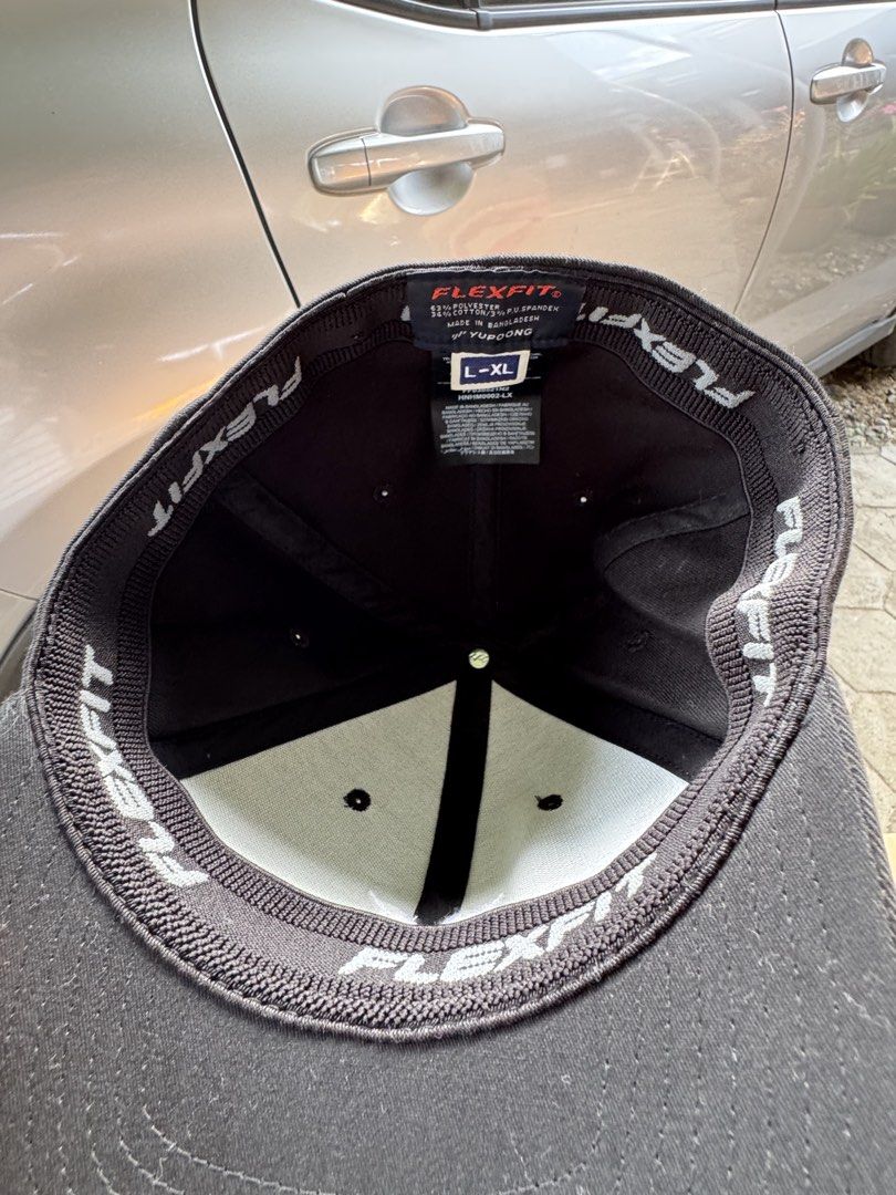 Hurley Flexfit Black Cap (Category: Caps & Hats) located in Bulacan. Submitted by alshopie (Listing ID 1466874435, Image 3). Description: - Brand: Hurley - Color: Black with white embroidered logo - Size: L/XL (Flexfit band for a comfortable fit) - Condition: Brand new with original sticker still attached on the brim - Material: 63% polyester, 34% cotton, 3% polyurethane spandex - Origin: Made in Bangladesh.