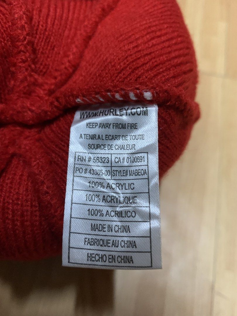 HURLEY ICON STAPLE BEANIE HAT (Category: Beanies) located in Rizal. Submitted by uniii_011 (Listing ID 1466883953, Image 3). Description: HURLEY ICON STAPLE BEANIE EXCELLENT CONDITION .