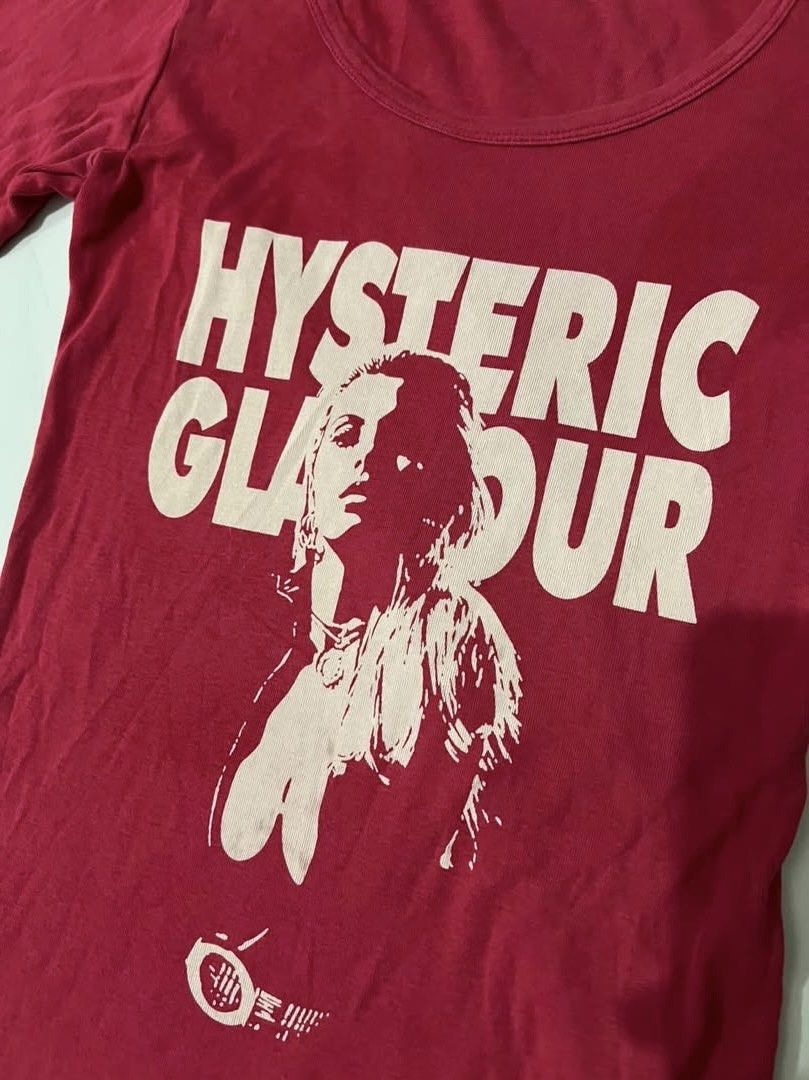 Hysteric Glamour (Category: Longsleeves) located in Naga. Submitted by alleb100493 (Listing ID 1466933191, Image 3). Description: Medium issue: pinholes.