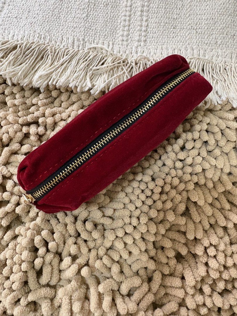 Imported YSL lipstick purse/pouch (Category: Purses & Pouches) located in Quezon City. Submitted by heartshop.ph (Listing ID 1466859368, Image 2). Description: Original YSL beaute.