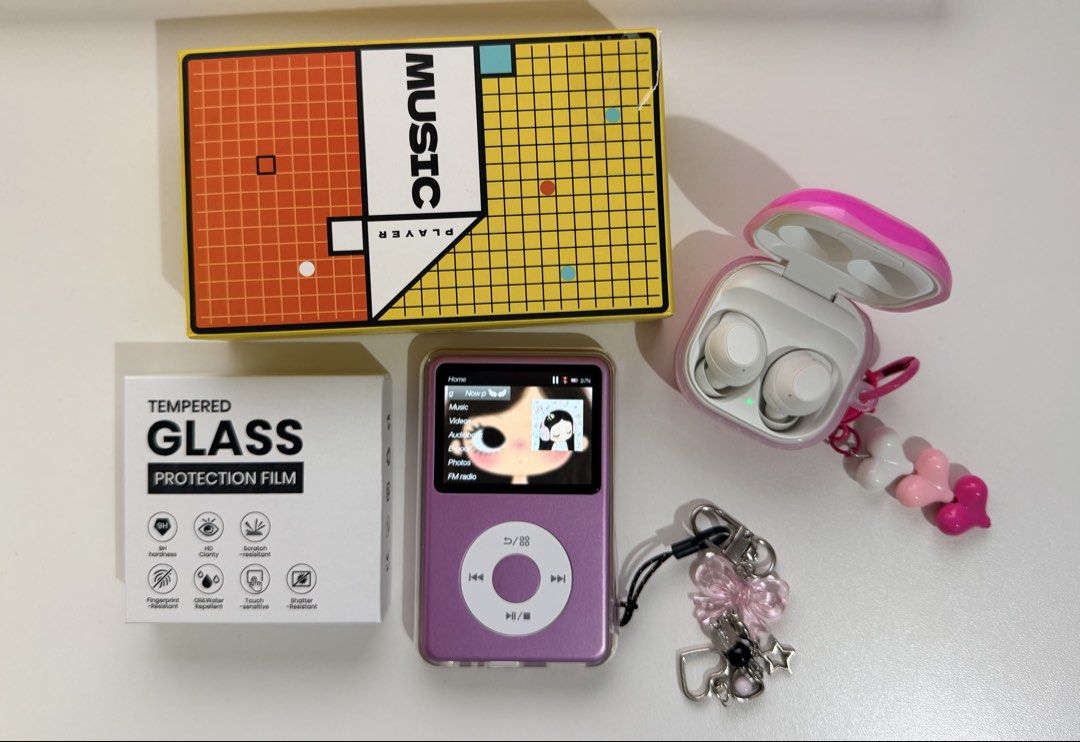 Innioasis Y1 with Samsung Earbuds (Category: Portable Music Players) located in Manila. Submitted by yourenotme (Listing ID 1466944574, Image 2). Description: FS: INNIOASIS Y1 bundled with Samsung Earbuds Complete with box Extra tempered glass Charging Cable Silicone case Standard earphone RFS: will stick to oilsky.