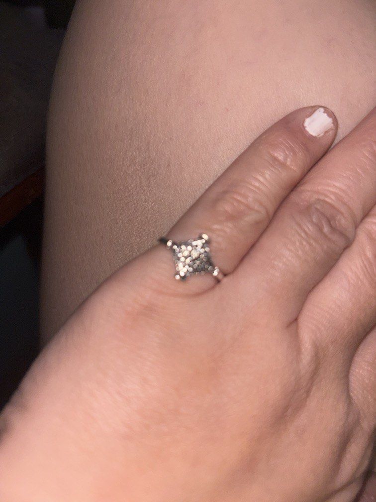 Intricate rhombus ring size 7 (Category: Rings) located in Manila. Submitted by vintageaccessories (Listing ID 1466881315, Image 1). Description: .