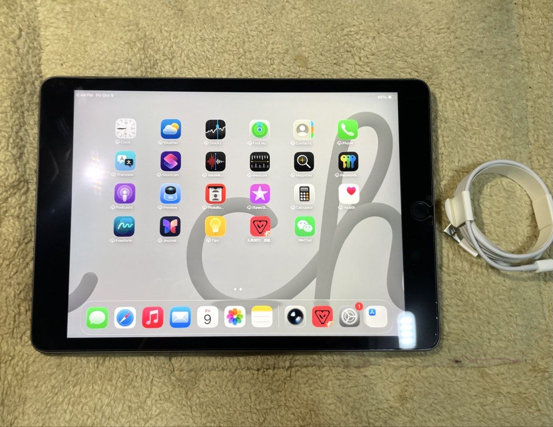iPad 9th Generation (Category: iPad) located in Cavite. Submitted by bnsgfd (Listing ID 1466935120, Image 3). Description: ORIGINAL IPAD 9TH GEN 64GB-A13 BIONIC CHIP- WIFI ONLY 💰9,000 (slightly negotiable) ✅finger print working ✅true tone working ✅updated ios 26.6.2 ( latest ios still upgradatble to latest ios version) ✅good for online class ✅no icloud issue ✅no history of repair ✅unli reset upon meet up ✅wifi working ✅magic keyboard and keyboar